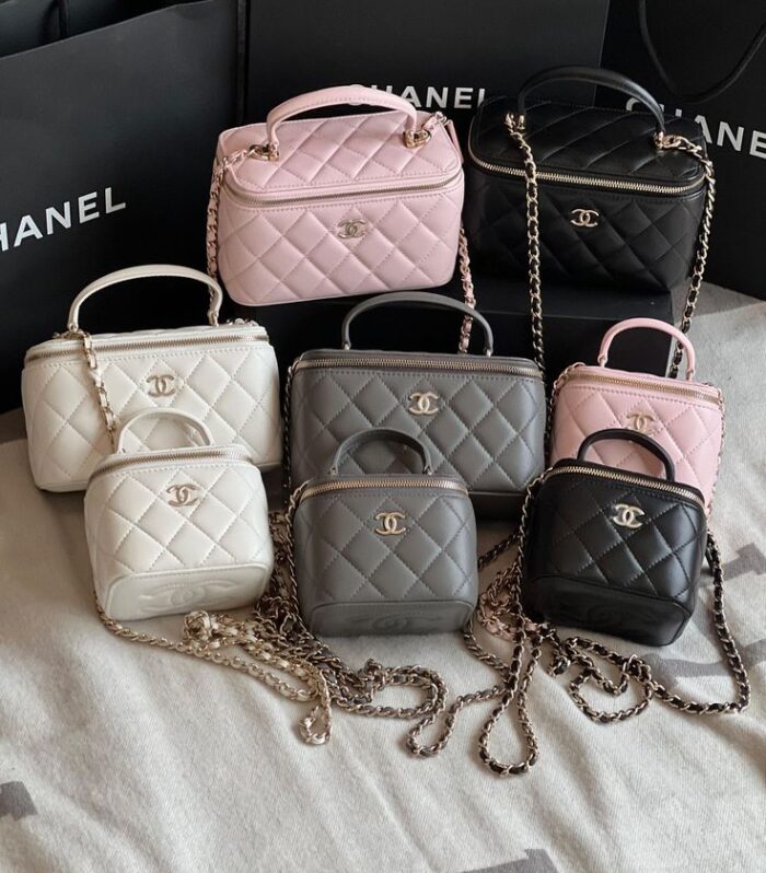 Chanel Classic Shoulder Bag – Iconic Style