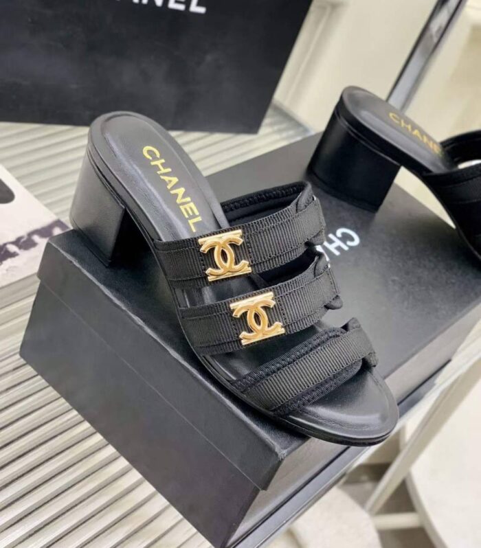 Indulge in the luxury of Chanel with these beautifully crafted slingback shoes. Known for their exceptional quality and iconic design, this pair brings timeless elegance to your wardrobe.